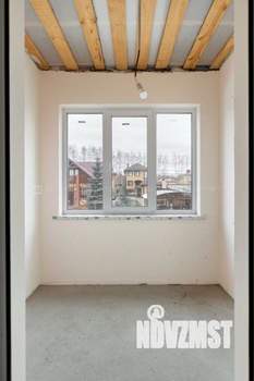 Дом 134м², 2-этажный, участок 4 сот.