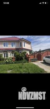 Коттедж 220м², 2-этажный, участок 10 сот.