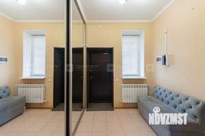 Дом 209м², 3-этажный, участок 5 сот.