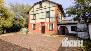 Дом 450м², 2-этажный, посуточно, 