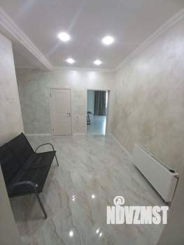 Дом 340м&sup2;, 2-этажный, на длительный срок, 