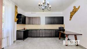 Дом 460м², 2-этажный, посуточно, 