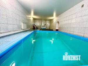 Дом 550м&sup2;, 3-этажный, посуточно, 