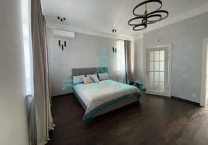 Дом 180м&sup2;, 2-этажный, на длительный срок, 