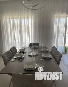 Дом 200м², 2-этажный, посуточно, 