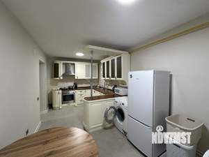 Дом 150м², 2-этажный, на длительный срок, 