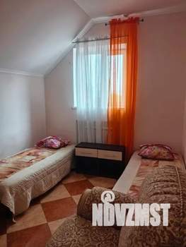 Дом 600м², 3-этажный, посуточно, 