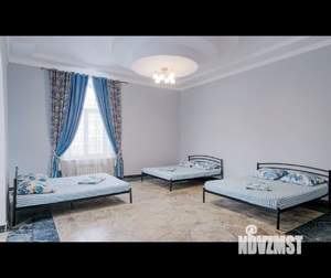Дом 650м², 2-этажный, посуточно, 