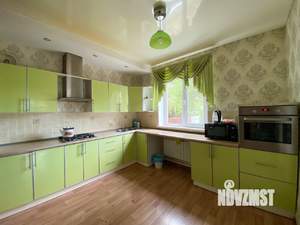 Дом 141м², 2-этажный, посуточно, 