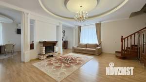 Коттедж 160м², 2-этажный, на длительный срок, 