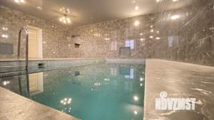 Дом 460м&sup2;, 2-этажный, посуточно, 