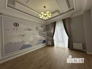 Коттедж 250м², 2-этажный, на длительный срок, 