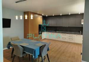 Дом 460м², 3-этажный, на длительный срок, 