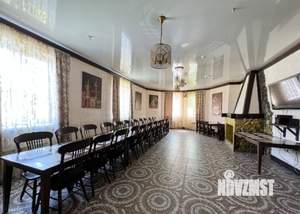 Дом 307м&sup2;, 2-этажный, посуточно, 