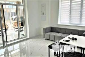 Дом 231м&sup2;, 2-этажный, посуточно, 