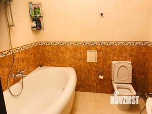 Таунхаус 300м&sup2;, 2-этажный, на длительный срок, 