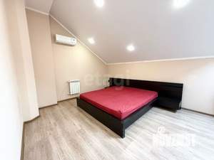 Таунхаус 180м², 3-этажный, на длительный срок, 