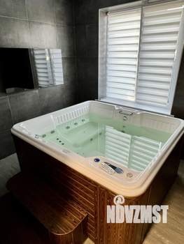 Дом 221м&sup2;, 2-этажный, посуточно, 