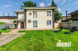 Дом 120м², 2-этажный, на длительный срок, 