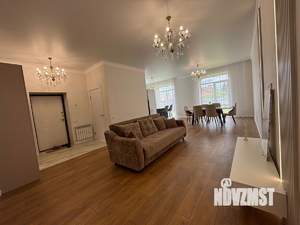 Коттедж 127м&sup2;, 2-этажный, на длительный срок, 