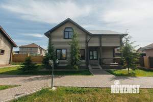 Дом 225м&sup2;, 2-этажный, посуточно, 