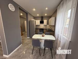 Дом 90м², 2-этажный, на длительный срок, 