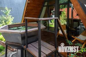 Дом 35м&sup2;, 2-этажный, посуточно, 