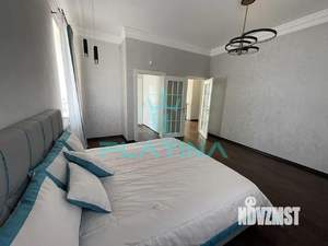 Дом 180м&sup2;, 2-этажный, на длительный срок, 