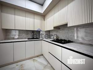 Дом 120м&sup2;, 2-этажный, на длительный срок, 