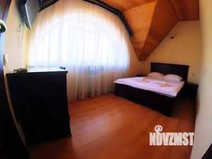 Дом 300м&sup2;, 2-этажный, посуточно, 