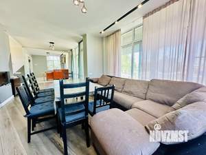 Дом 250м&sup2;, 2-этажный, посуточно, 