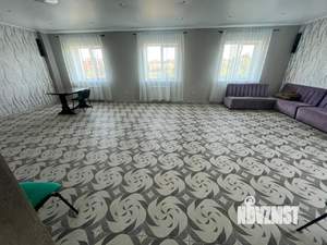 Дом 300м², 3-этажный, на длительный срок, 