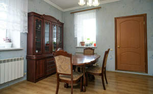 Дом 337м², 2-этажный, на длительный срок, 