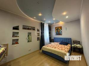 Дом 180м², 2-этажный, на длительный срок, 