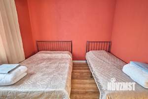 Дом 500м&sup2;, 2-этажный, посуточно, 