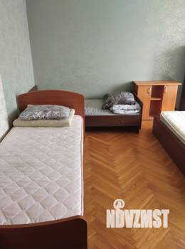 Коттедж 200м², 2-этажный, на длительный срок, 