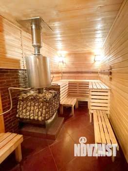 Дом 370м&sup2;, 3-этажный, посуточно, 