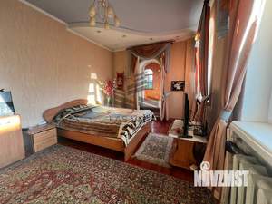 Дом 350м², 3-этажный, на длительный срок, 