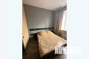 Дом 600м&sup2;, 3-этажный, посуточно, 