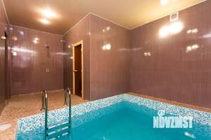 Дом 350м&sup2;, 2-этажный, посуточно, 