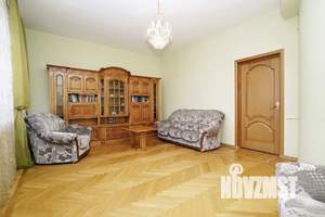 Дом 350м&sup2;, 2-этажный, посуточно, 