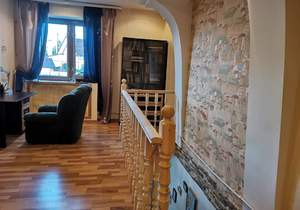 Дом 150м&sup2;, 2-этажный, на длительный срок, 