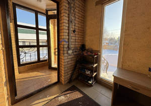 Дом 290м&sup2;, 2-этажный, на длительный срок, 