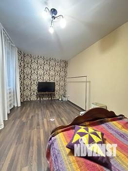 Дом 220м&sup2;, 2-этажный, на длительный срок, 