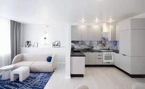 Дом 303м&sup2;, 3-этажный, на длительный срок, 