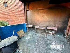 Дом 1000м&sup2;, 3-этажный, посуточно, 