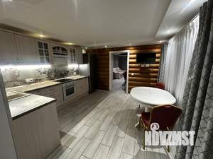 Дом 200м², 2-этажный, посуточно, 