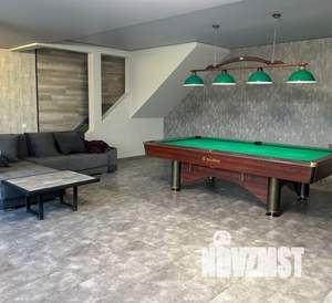 Дом 400м&sup2;, 2-этажный, посуточно, 