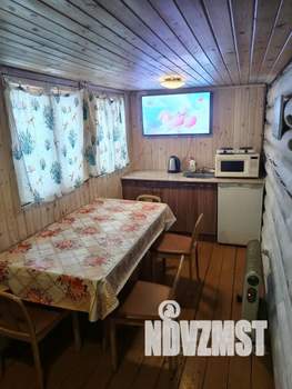 Дом 42м&sup2;, 2-этажный, посуточно, 