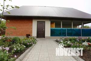 Дом 280м&sup2;, 2-этажный, на длительный срок, 